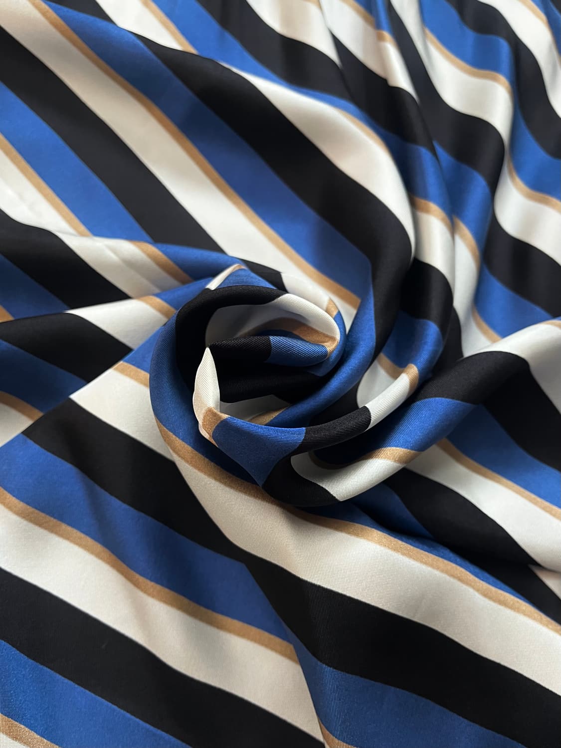 2015ss UNDERCOVER Silk Scarf 상품이미지4