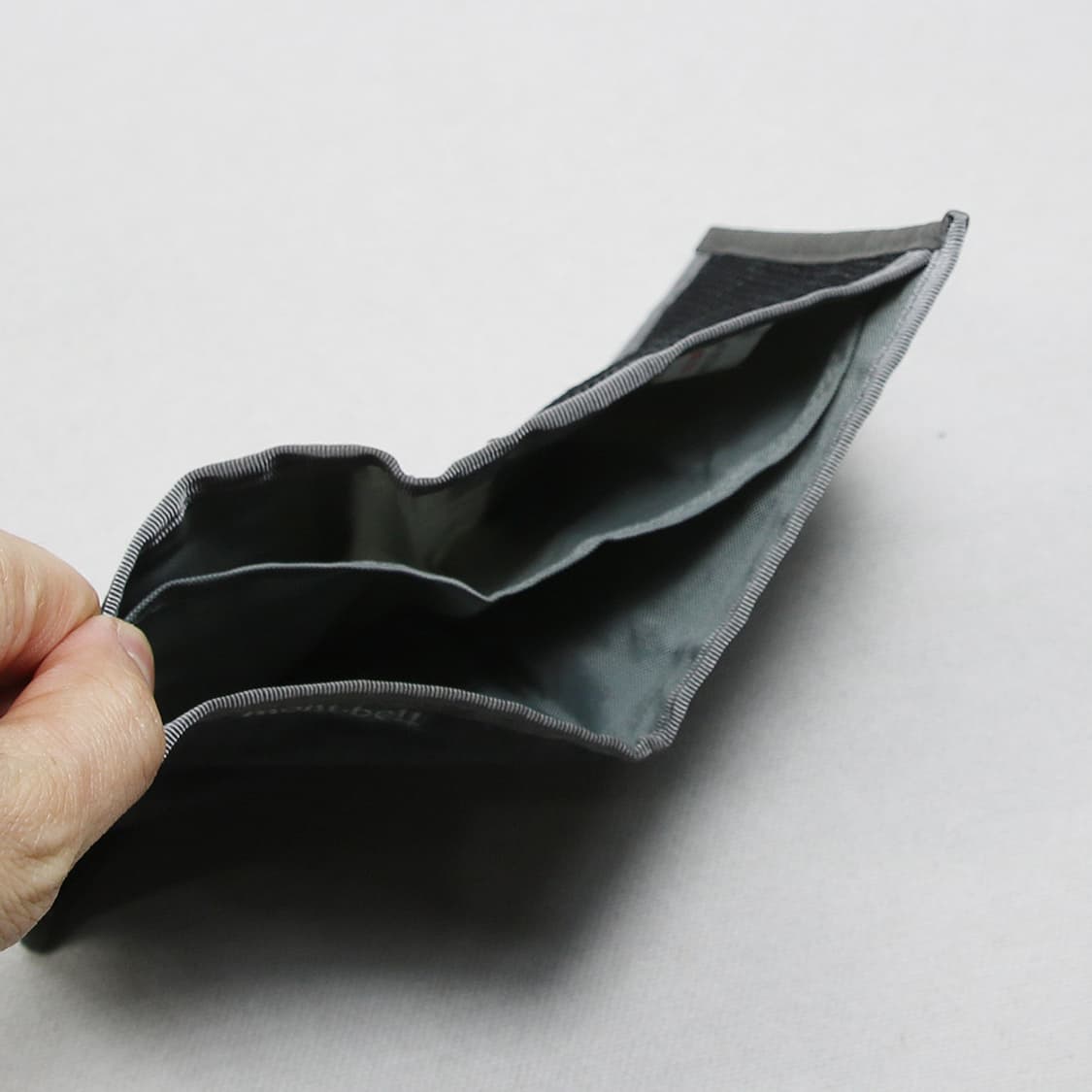 mont bell 나일론 립스탑 지갑 상품이미지5