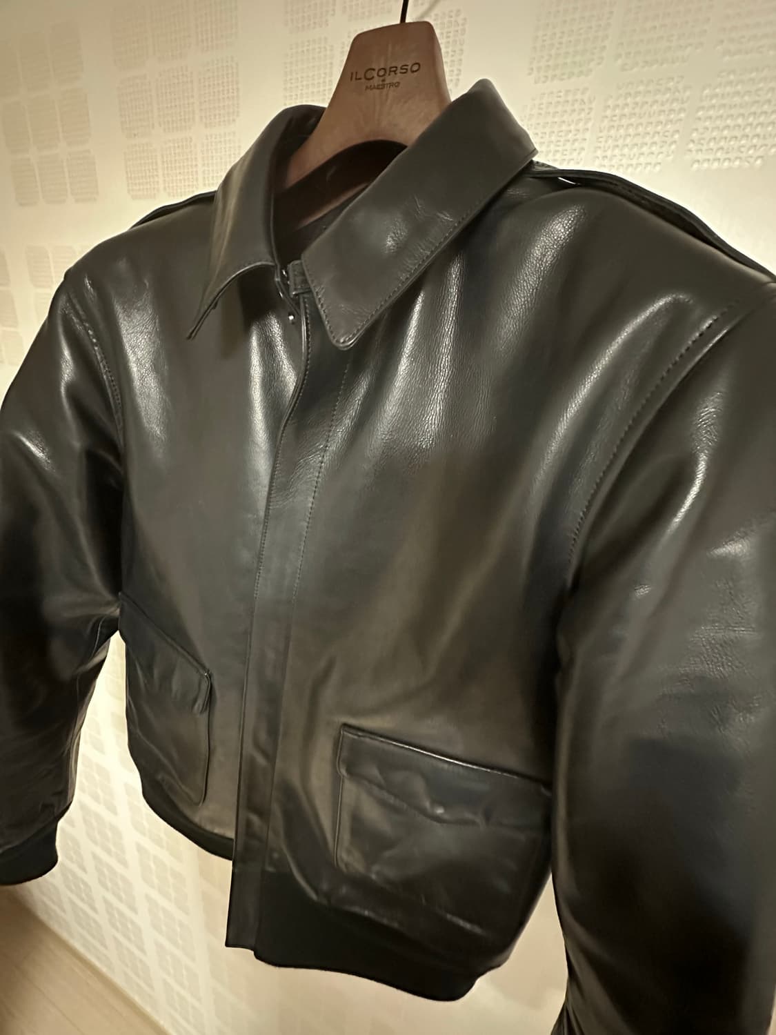 veluokldly a2자켓 말가죽 L사이즈 팝니다.  상품이미지2