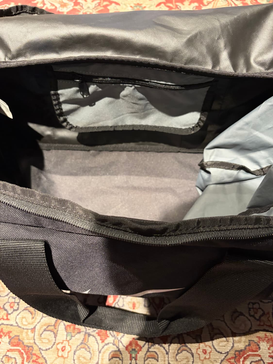 나이키 팀 더플백 상품이미지4