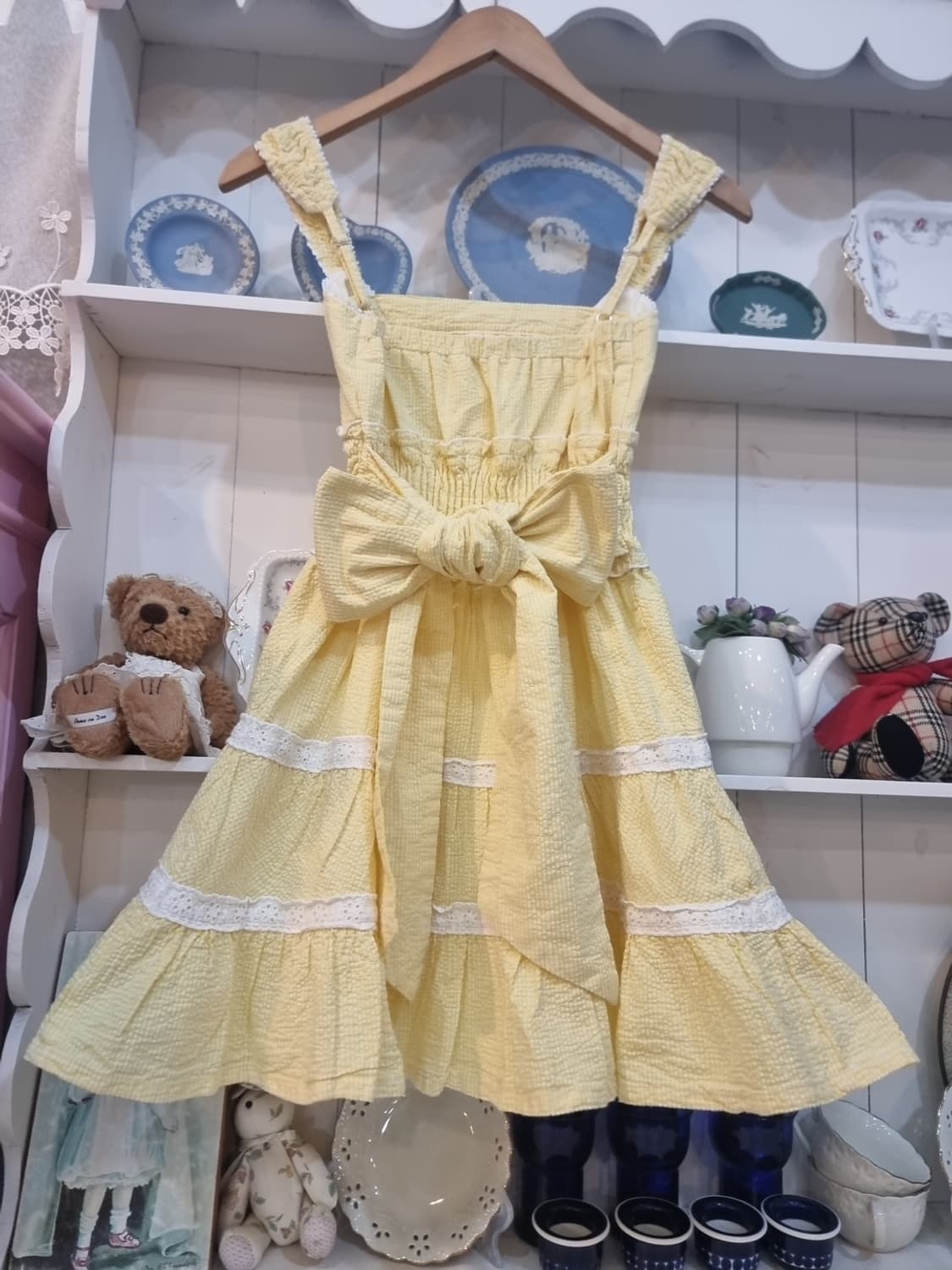 Tralala(트라라라) 하트버튼 프릴 리본백 리본원피스 상품이미지6