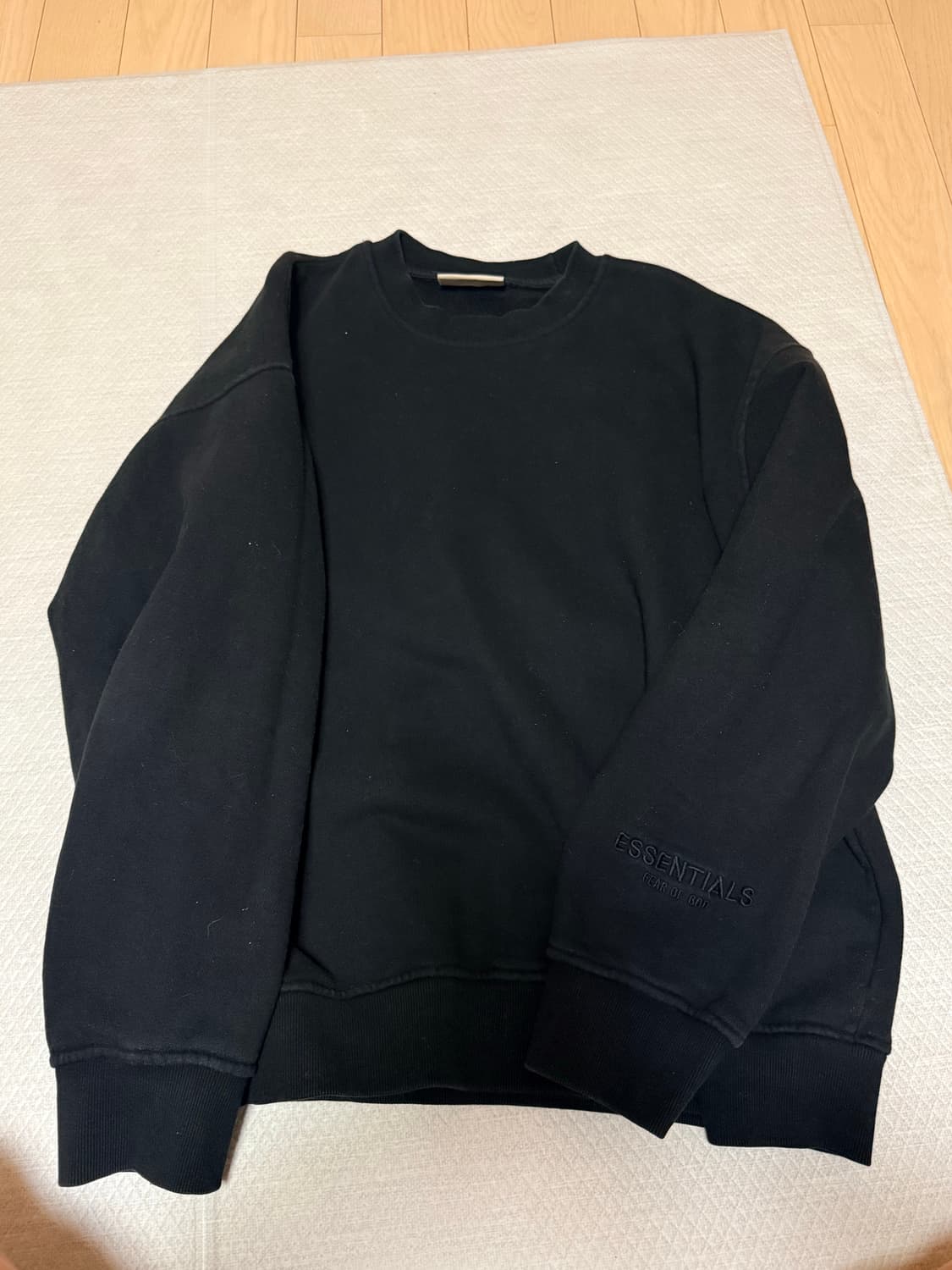 이센셜 맨투맨 블랙 L 상품이미지4