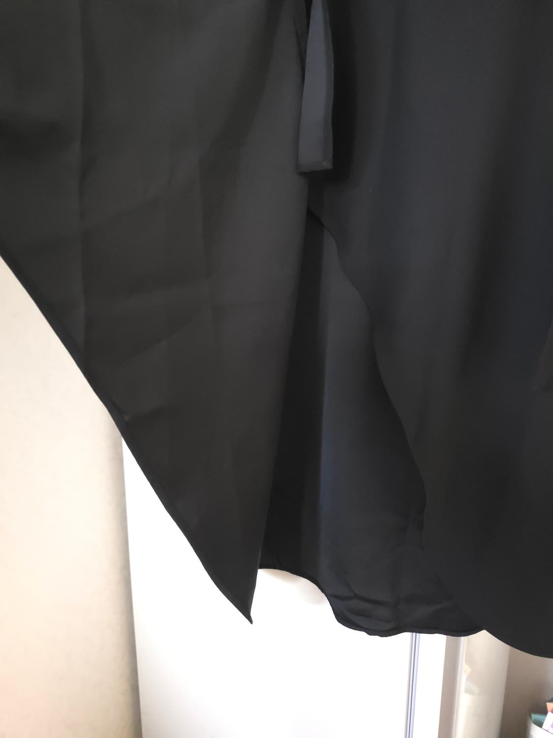 새상품)앤아더스토리즈 랩 롱 스커트 상품이미지4