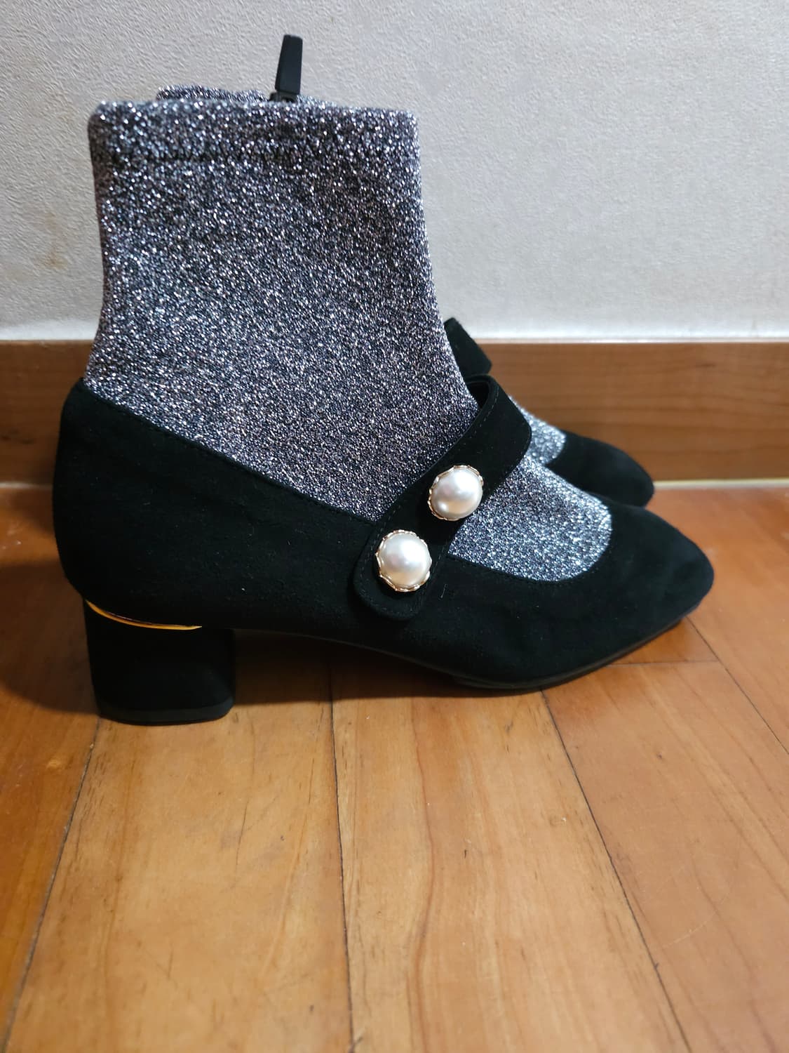 새상품)미소페 글리터 삭스 펄 메리제인 부티 상품이미지2