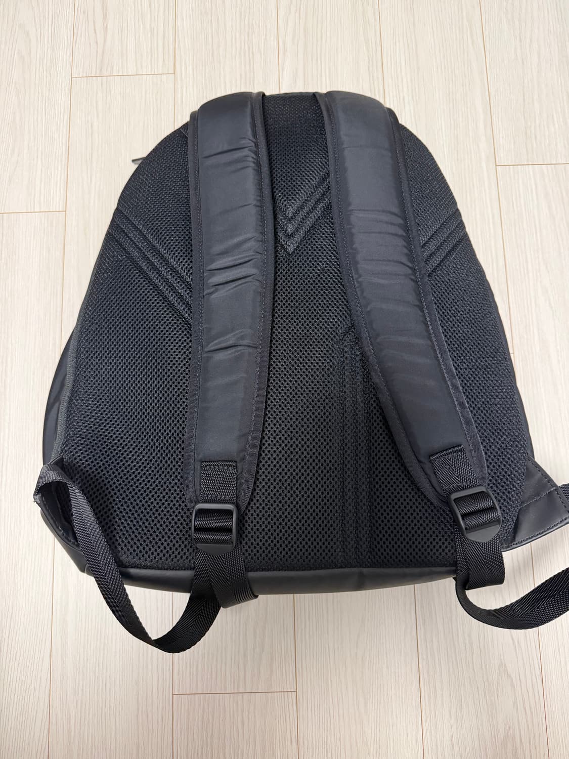 Y3 백팩 블랙 상품이미지3