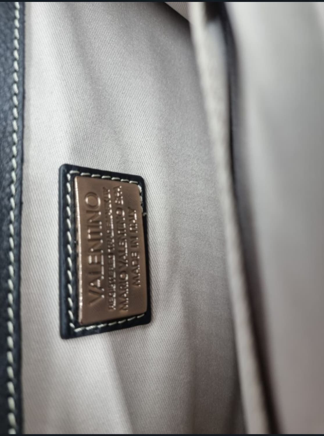 정품 VALENTINO 클러치 겸 크로스백 상품이미지9