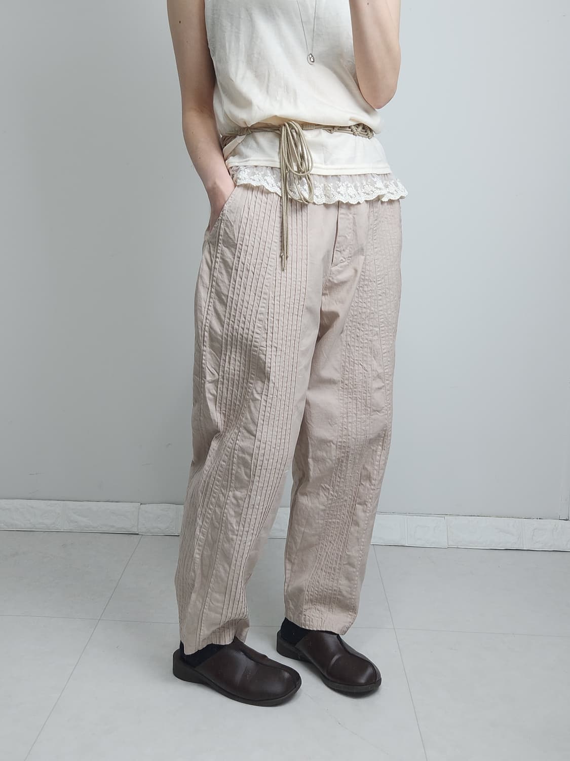 (yaccomaricard)핀턱 배기 팬츠 상품이미지2