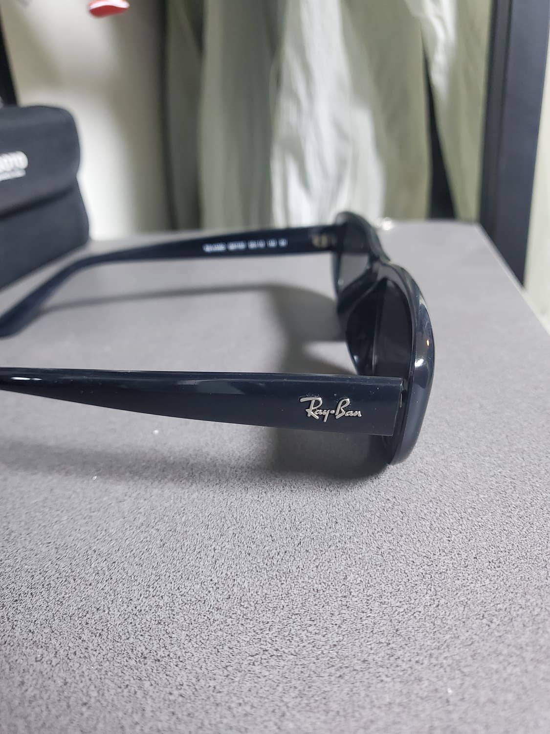 레이벤 선글라스 RB4436D 상품이미지4