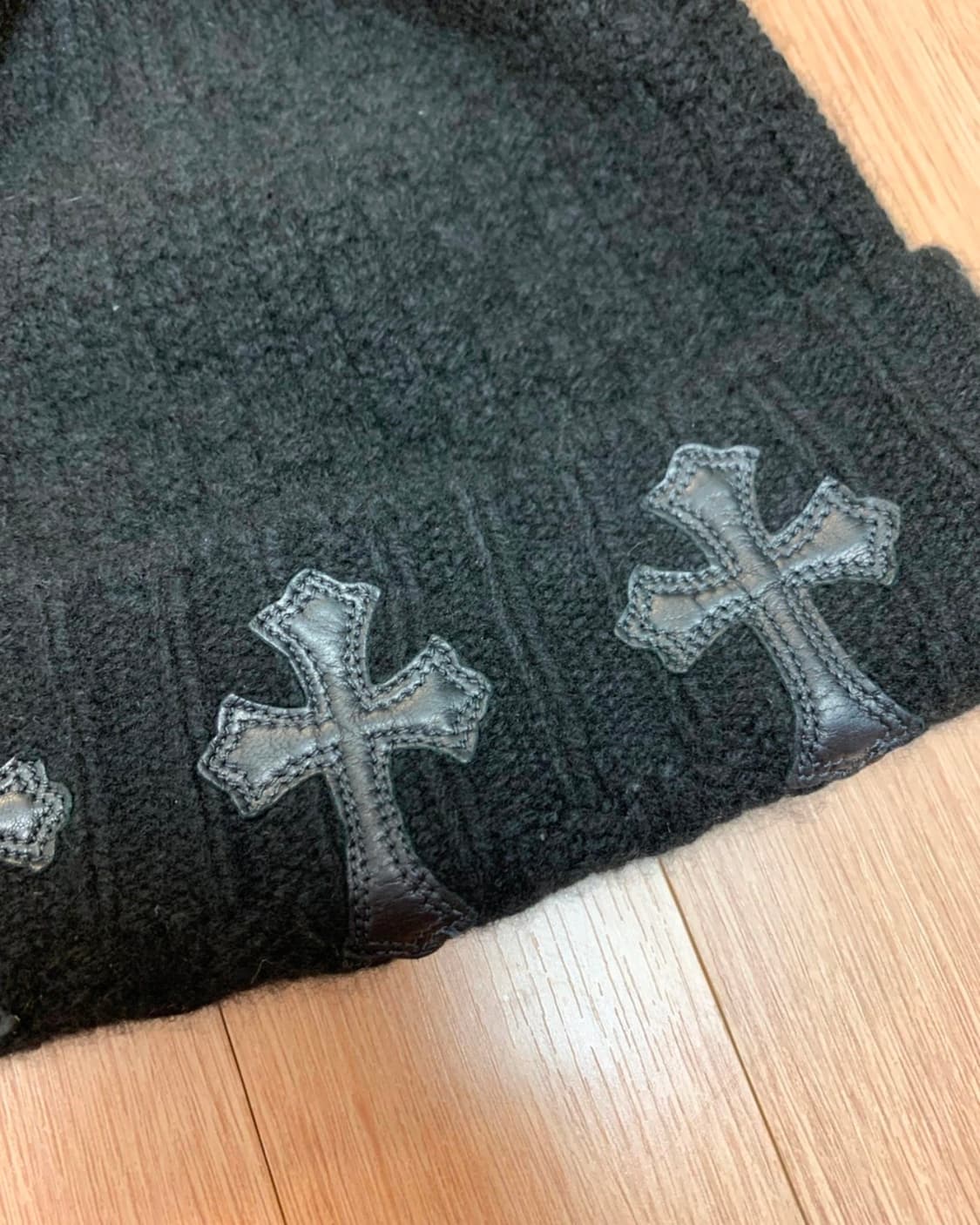 크롬하츠 가죽패치 캐시미어 비니 (상태굿/신세계) 상품이미지2