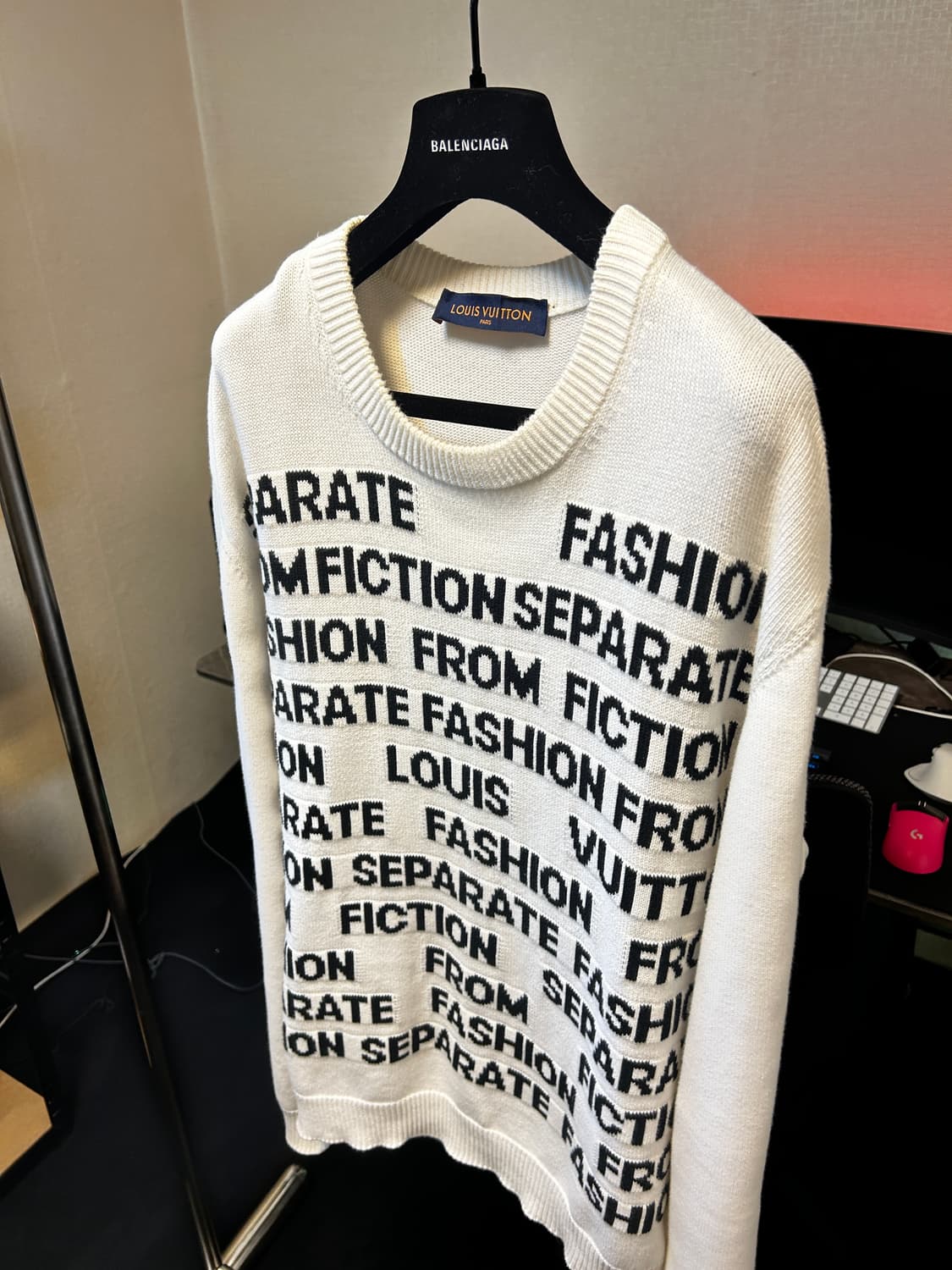 루이비통 레터스 니트 스웻 상품이미지2