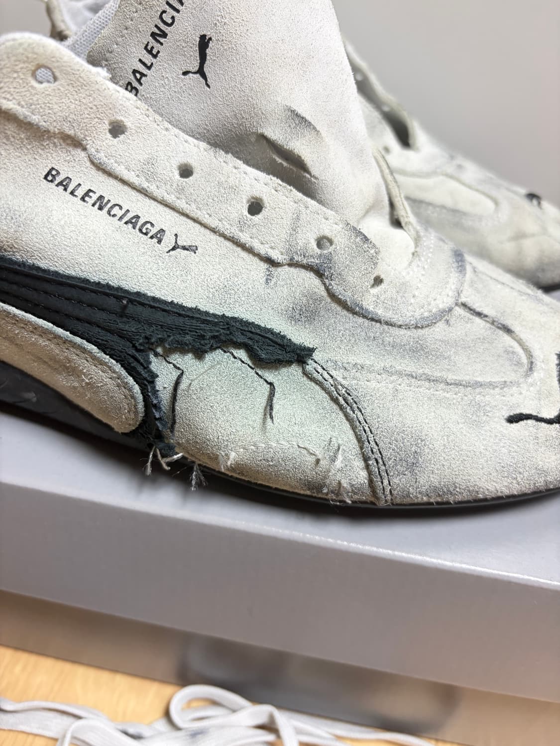 발렌시아가와 푸마 스피드캣 원아웃 커스텀 42 상품이미지4