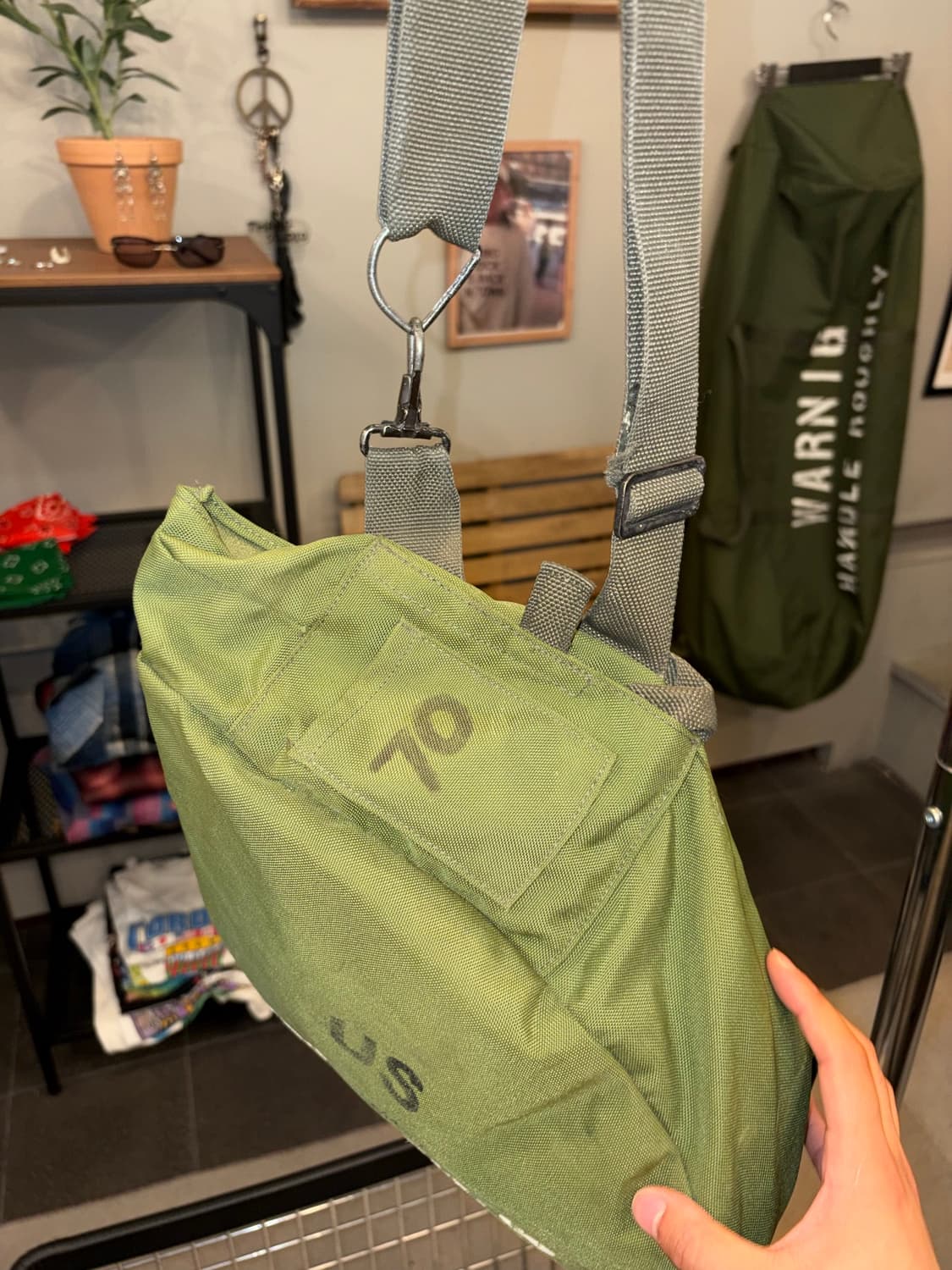80-90’s US Army stencil gas mask bag 상품이미지7