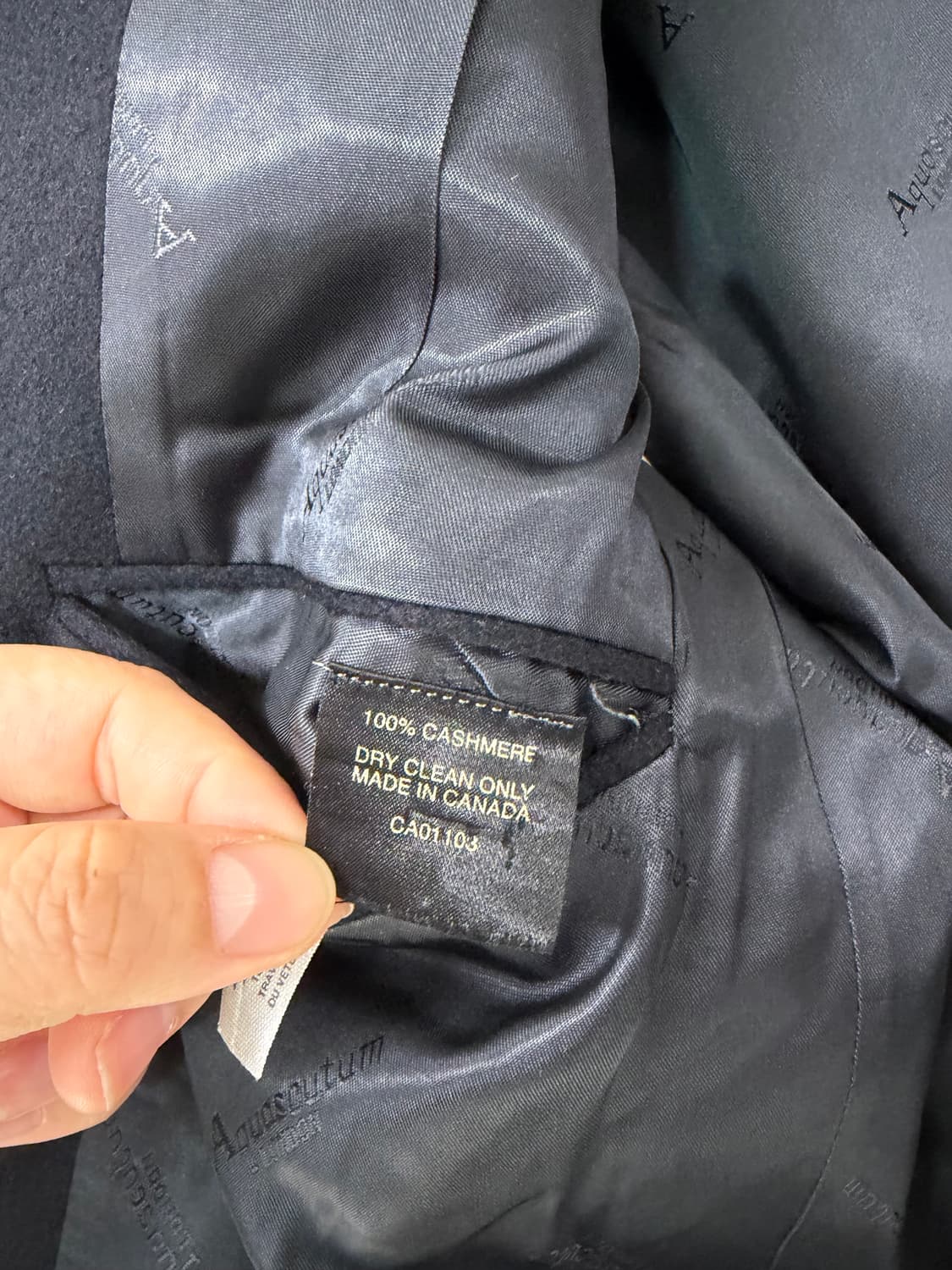 아큐아스쿠텀 캐시미어 100% 금장 코트 블랙 상품이미지9