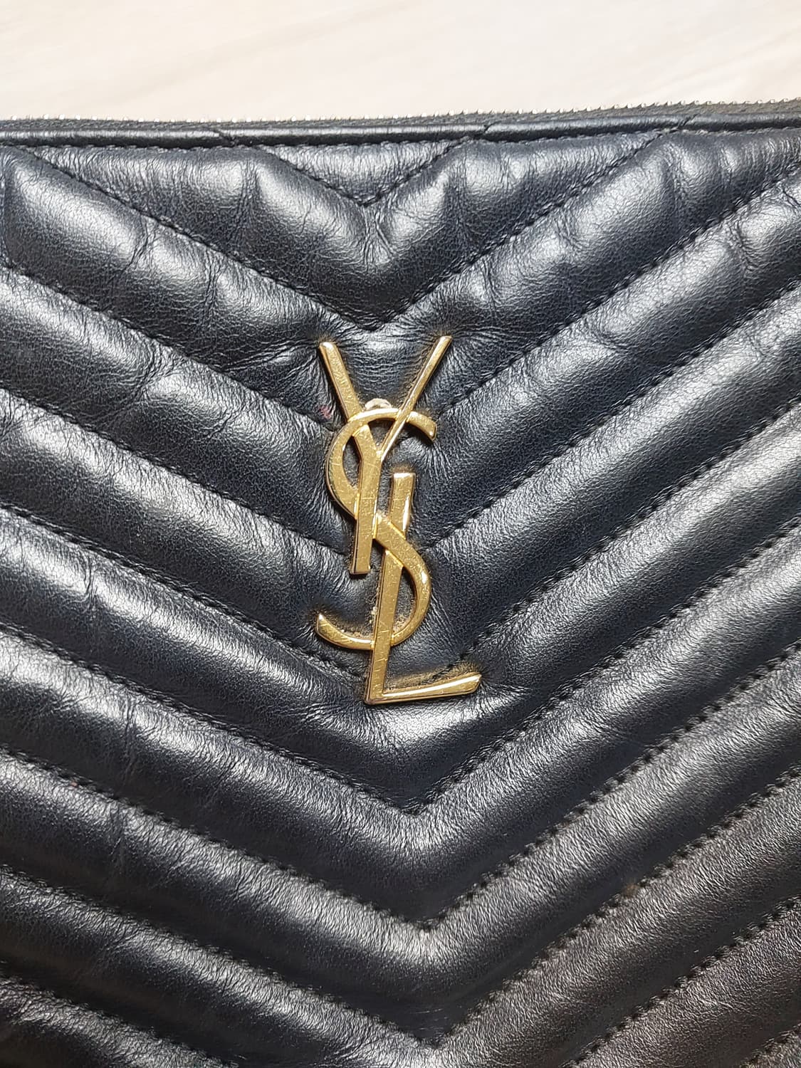 정품 YSL생로랑 레더 클러치 상품이미지2