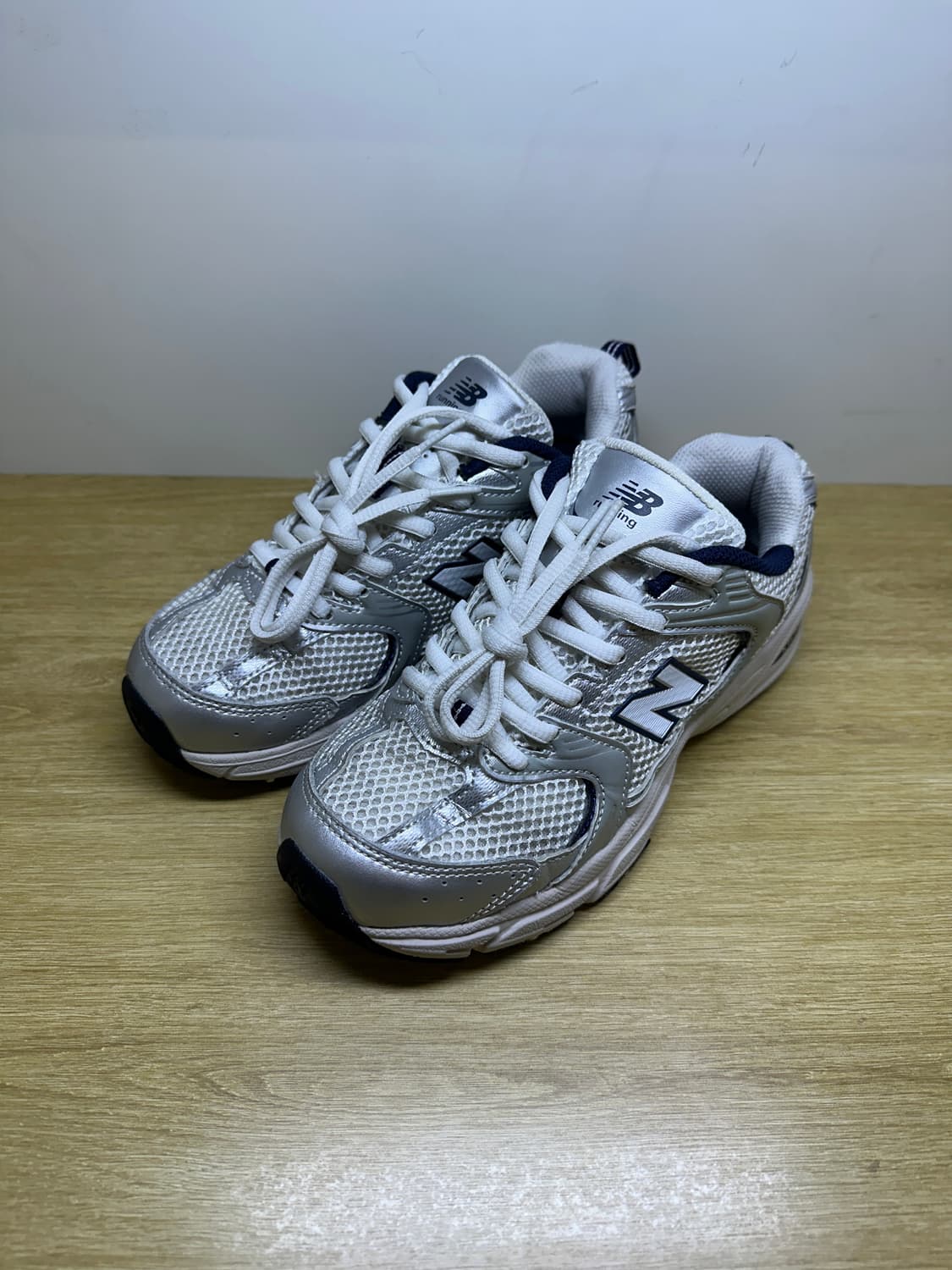 뉴발란스 530 러닝화 230 스틸그레이 상품이미지1