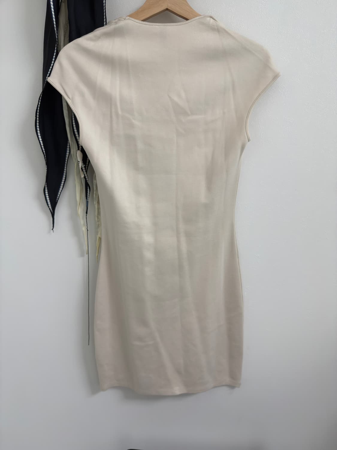 h&m 미디 스판 원피스 상품이미지3