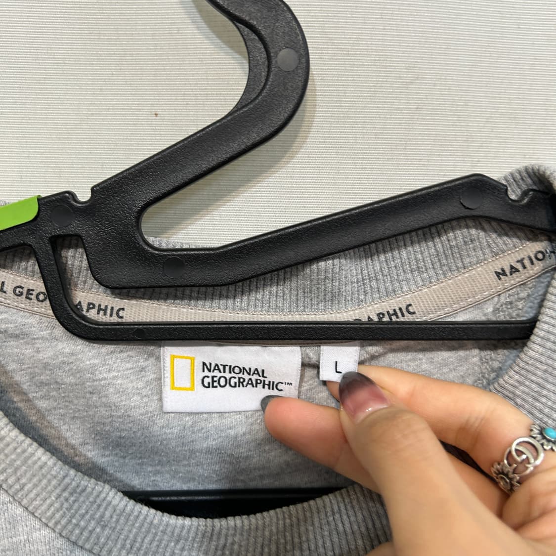 내셔널지오그래픽 남성 기모 맨투맨 100 상품이미지2