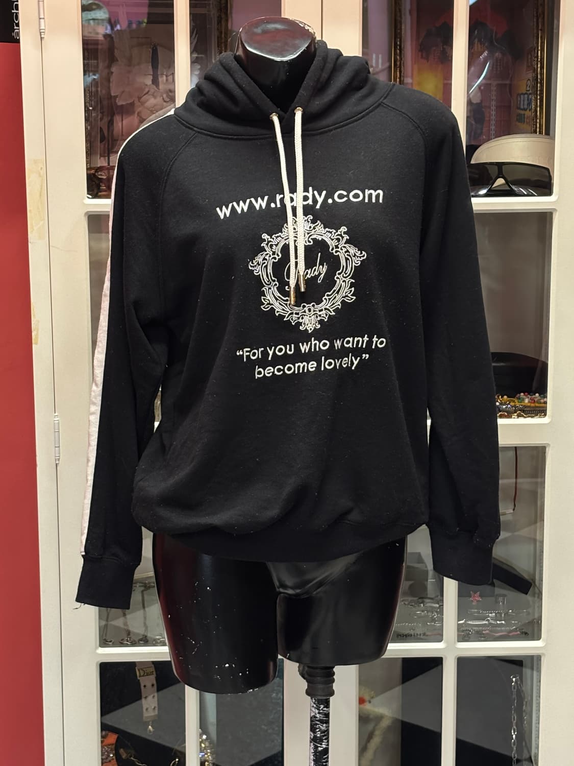 Rady black hoodie 레디 블랙 후드티 상품이미지1