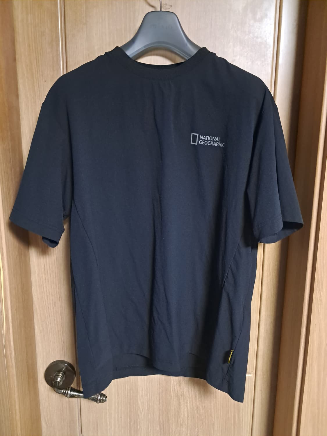 내셔널지오그래픽 반팔티 M 상품이미지1