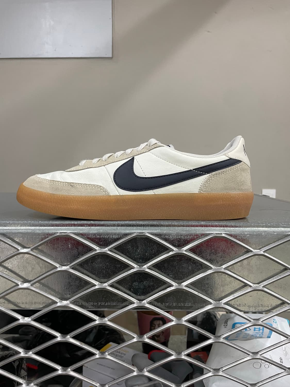 나이키 킬샷2 그레이 검 265 (gr-4174) 상품이미지1