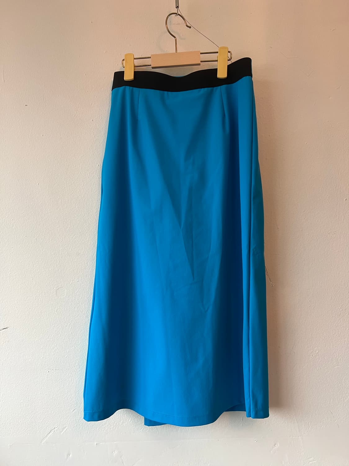 구호 KUHO 여성 터콰이즈블루 핀턱디자인 치마바지 상품이미지2