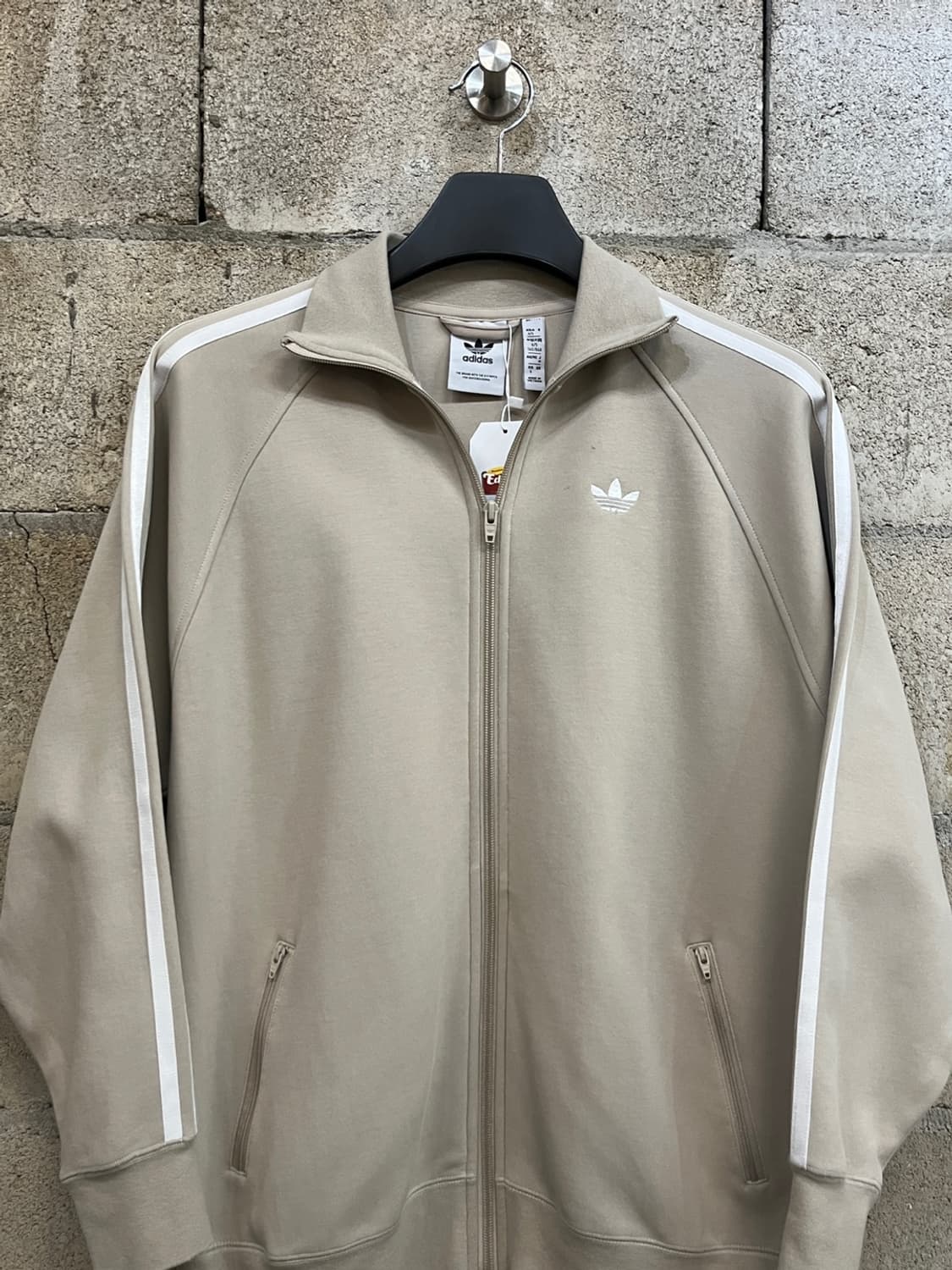 아디다스 스케이트 자켓 상품이미지2