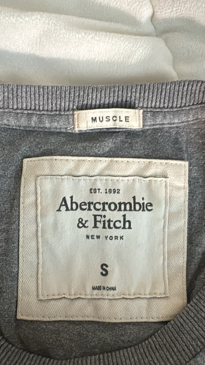 아베크롬비 반팔 상품이미지3