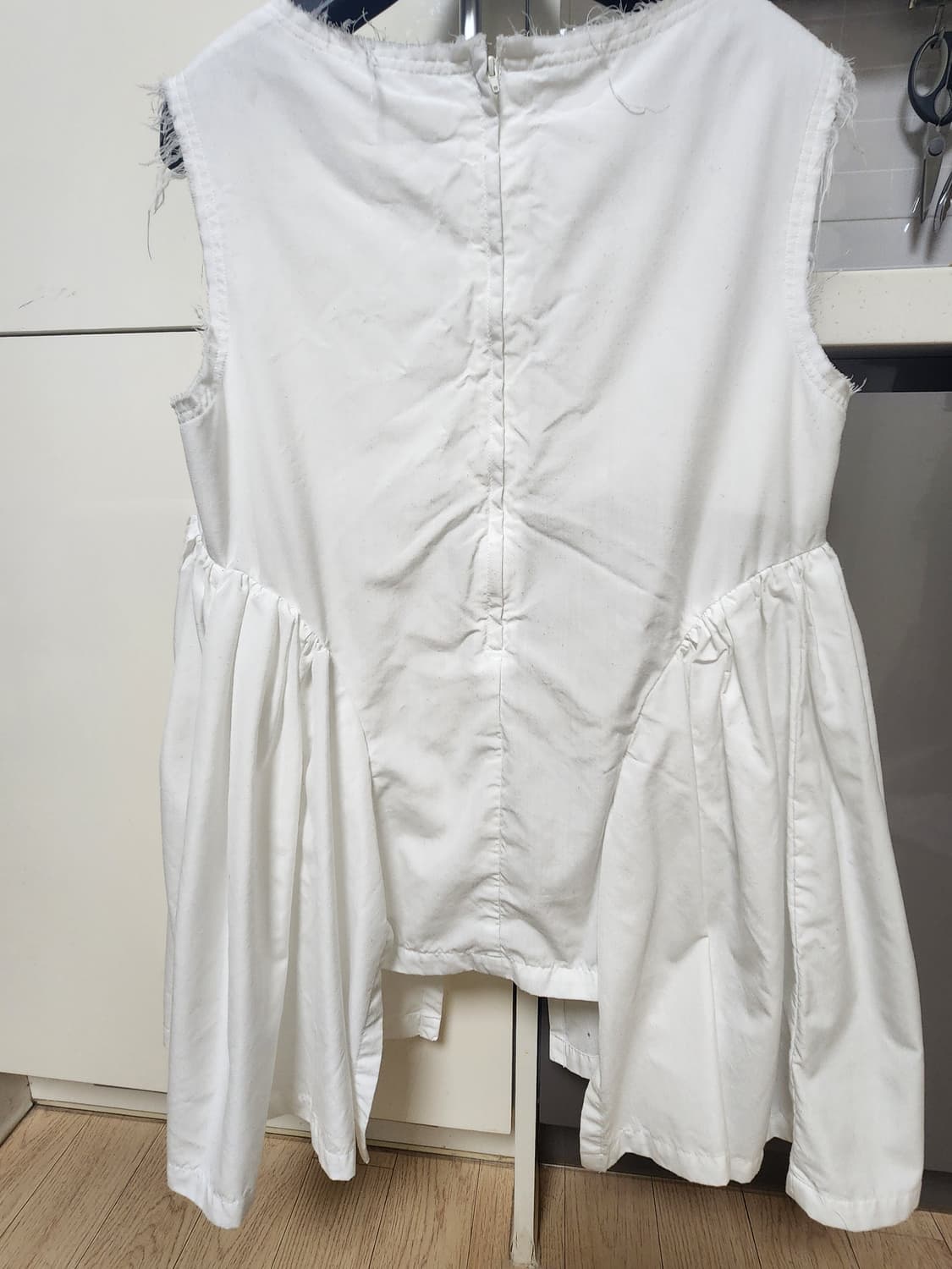 꼼데가르송 데미지 프릴 베스트 상품이미지2