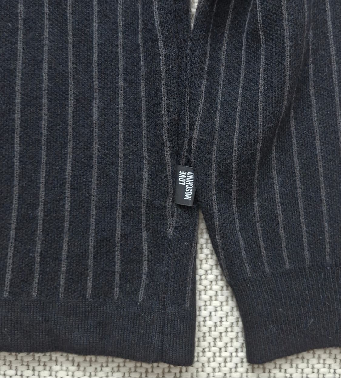 정품 러브 모스키노 피스 니트 2XL 미착용 상품이미지6