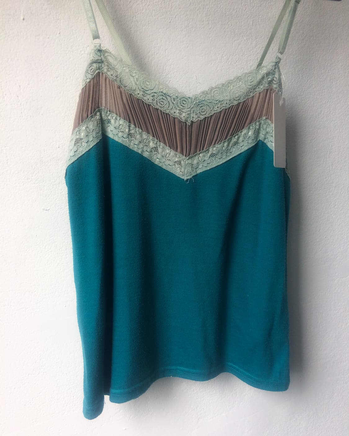 Lace point sleeveless 상품이미지4