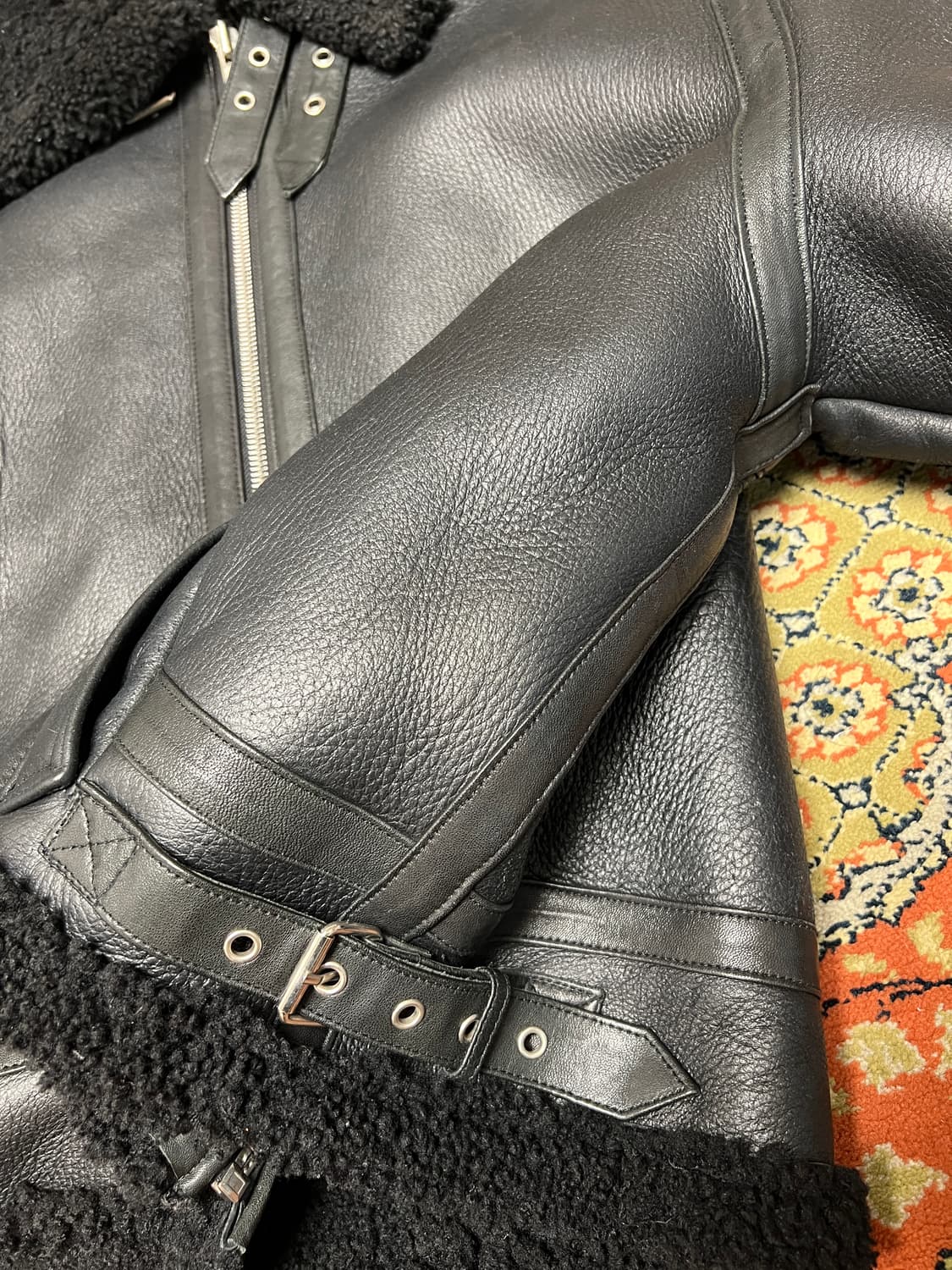 [110] 오버사이즈 리얼레더 B-3 무스탕 블랙 상품이미지4