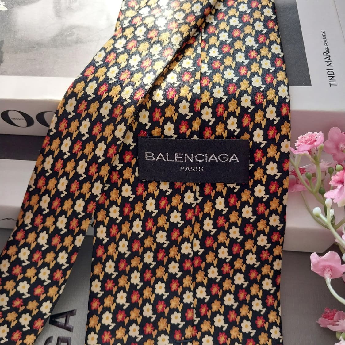 발렌시아가 실크 블랙&옐로우 플로럴 넥타이 9.5cm A+등급 K1403 상품이미지5