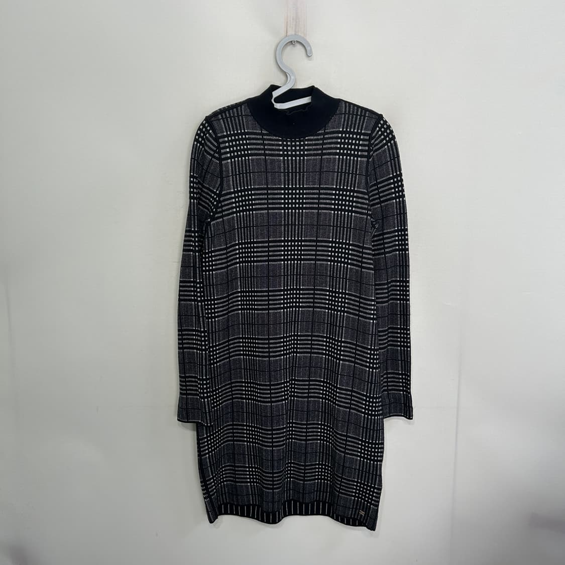 타미힐피거 니트 원피스 55정도 상품이미지1