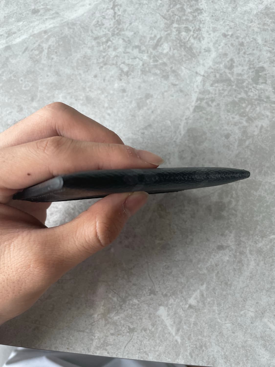 루이비통 모노그램 이클립스 더블 카드 홀더 상품이미지4