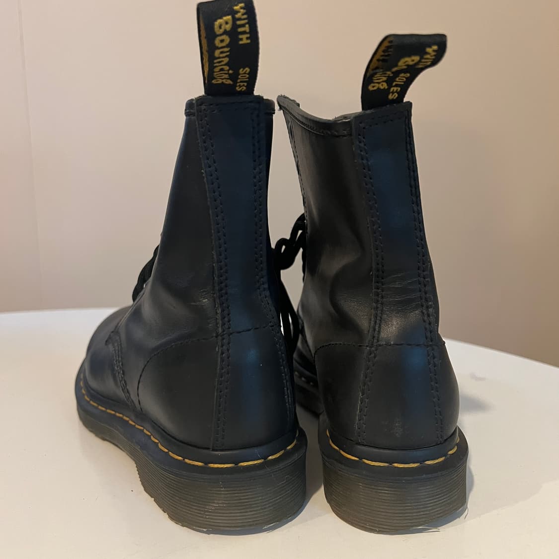 닥터마틴 1460 스무스 8홀 부츠 상품이미지3