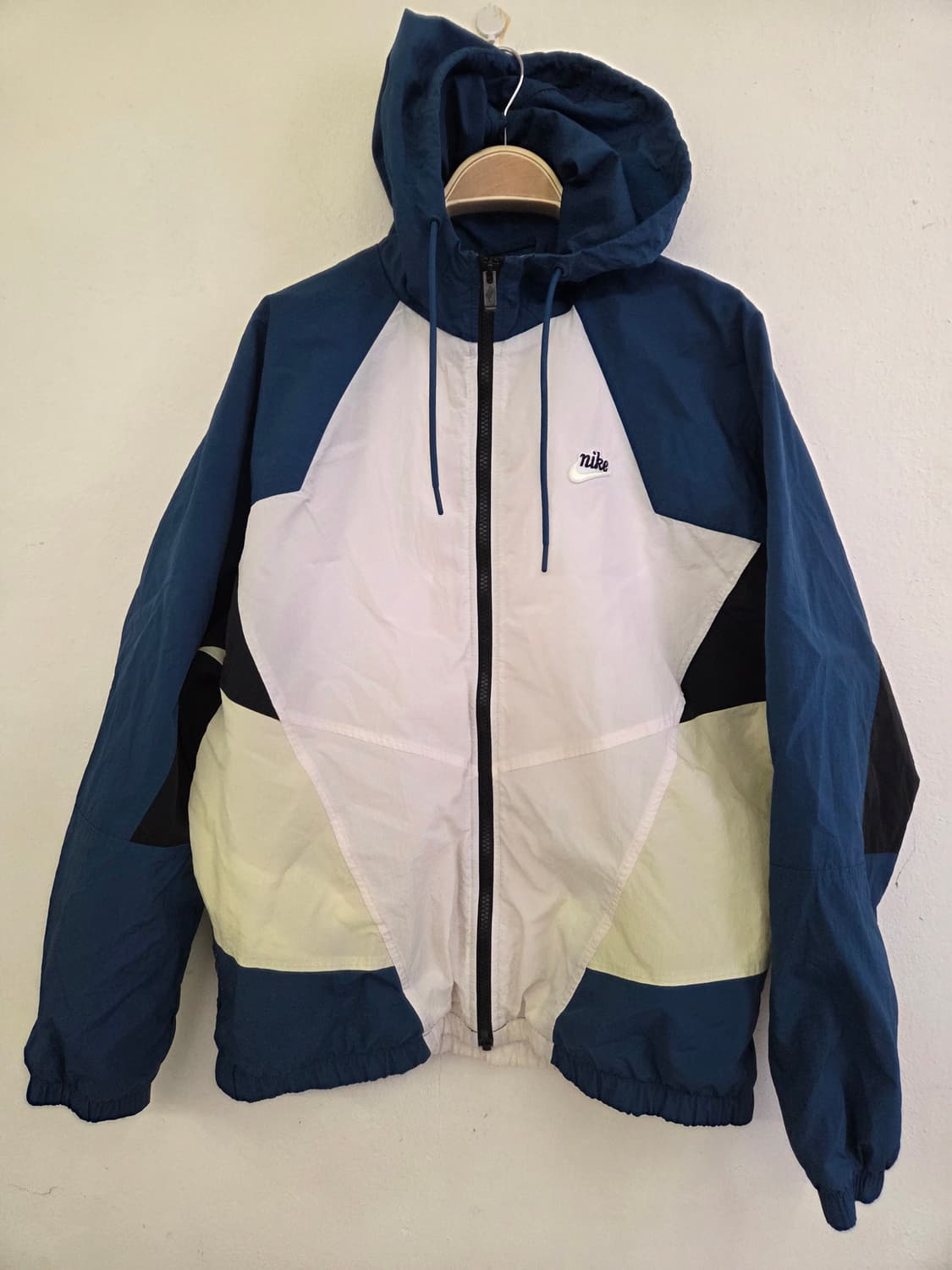 나이키 윈드러너 바람막이 L 상품이미지1