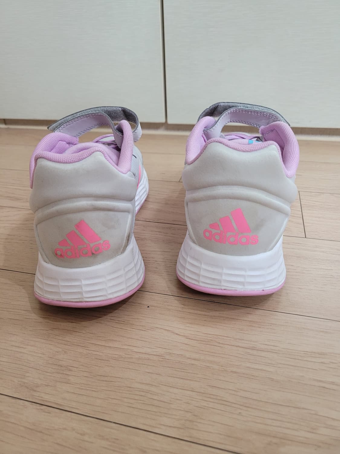 아디다스 Adidas 키즈 운동화 240 핑크 상품이미지4