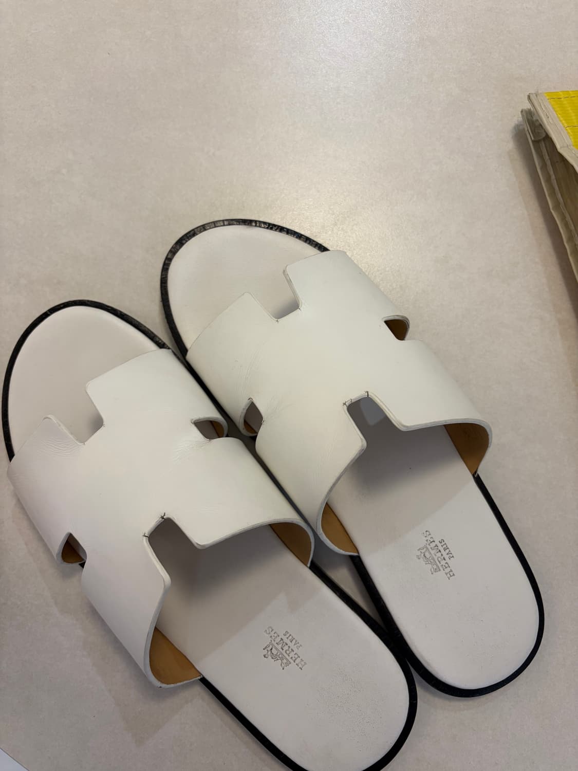 급처 에르메스 이즈미르 슬리퍼 팝니다 상품이미지1