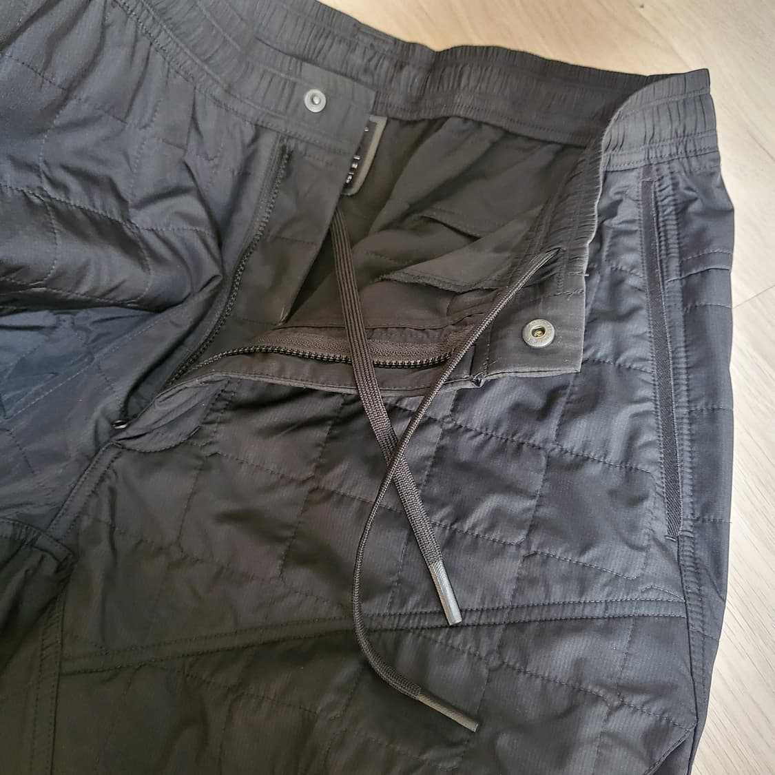 나이키 테크팩 우븐 퀼팅 팬츠(m) 상품이미지2