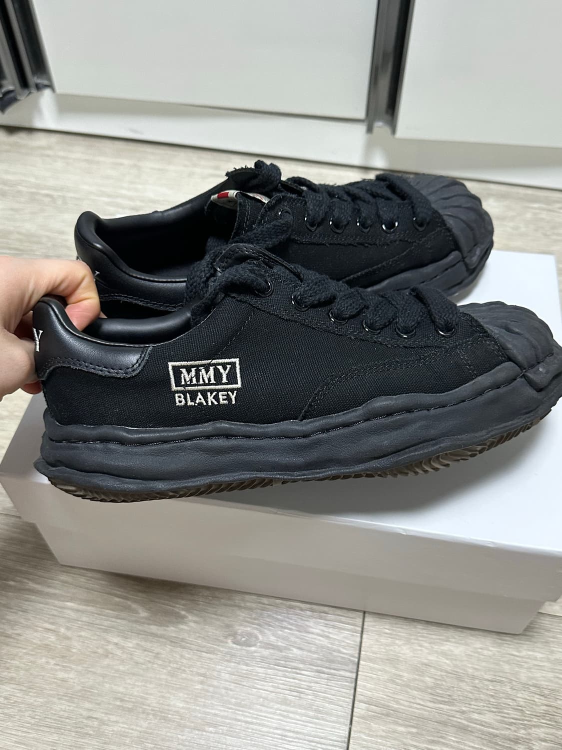 42사이즈 미하라야스히로 블레이키 블랙 상품이미지4