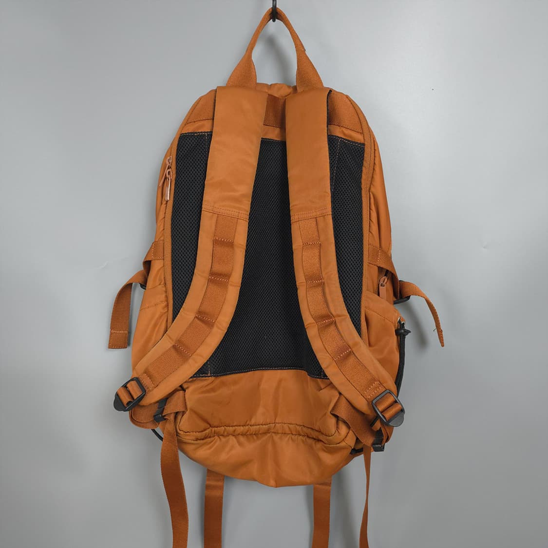 만다리나덕 Mandarina Duck 오렌지 나일론 백팩 상품이미지3