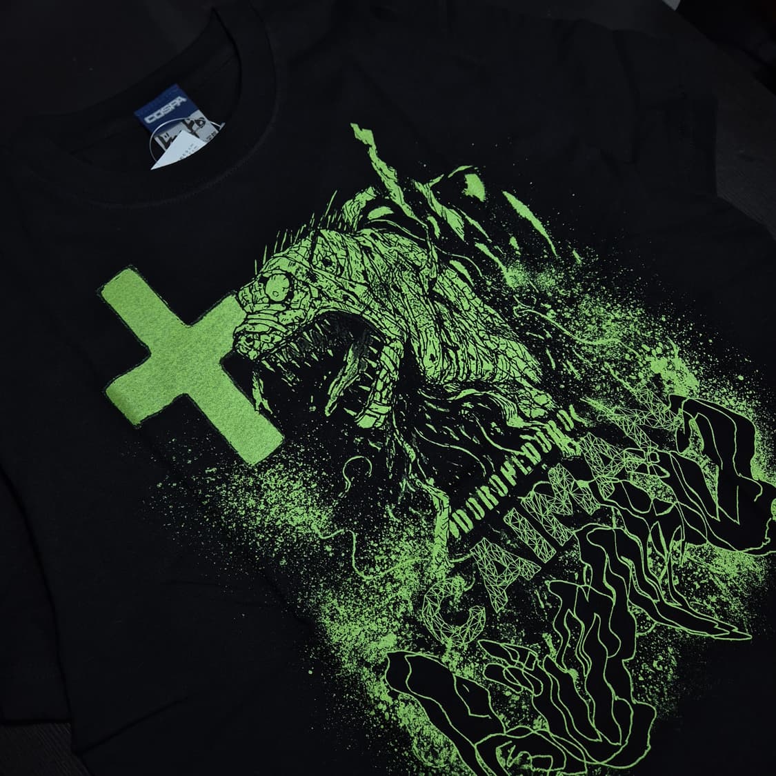 도로헤도로 카이만 M사이즈 티셔츠 상품이미지2