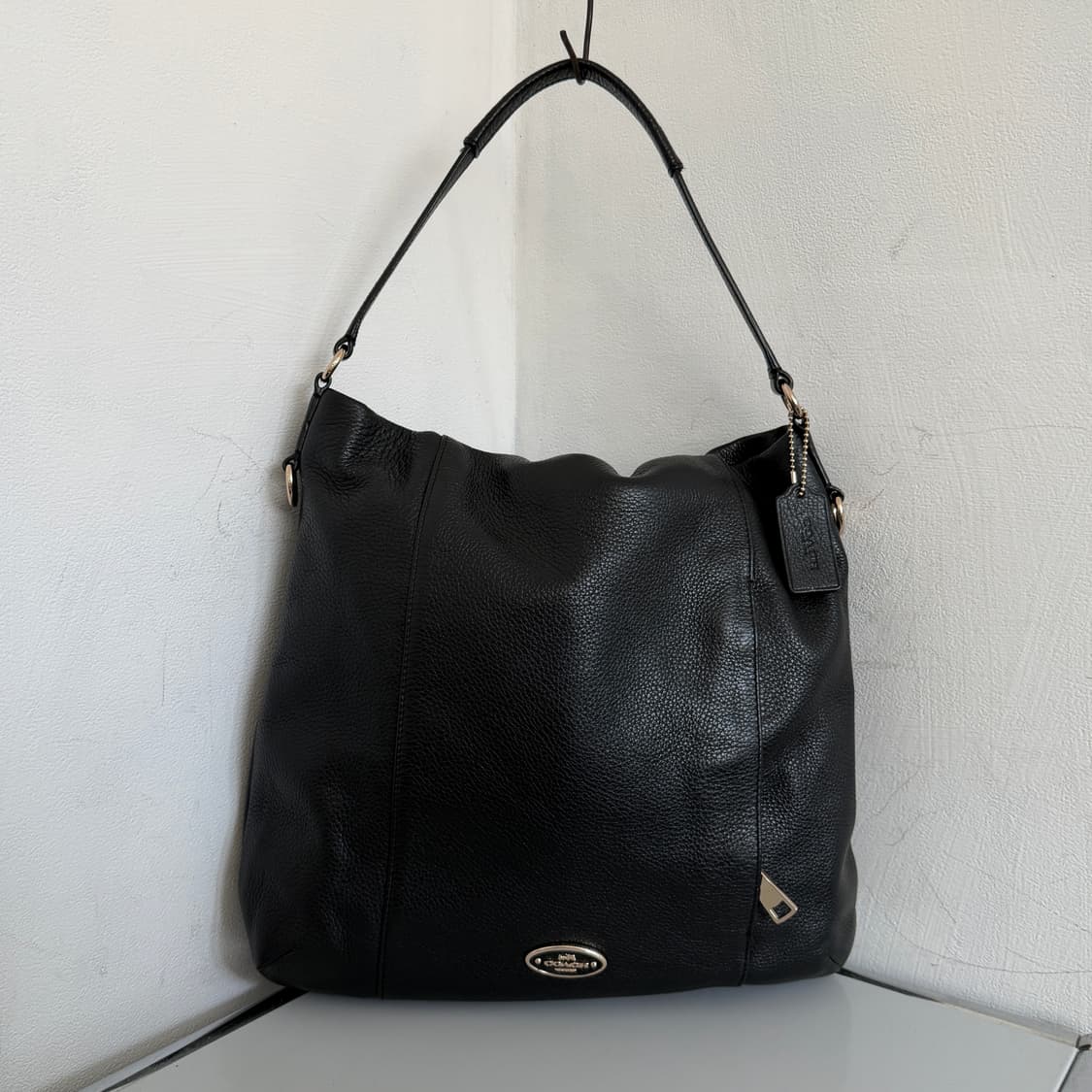 Coach leather shoulder bag 상품이미지3