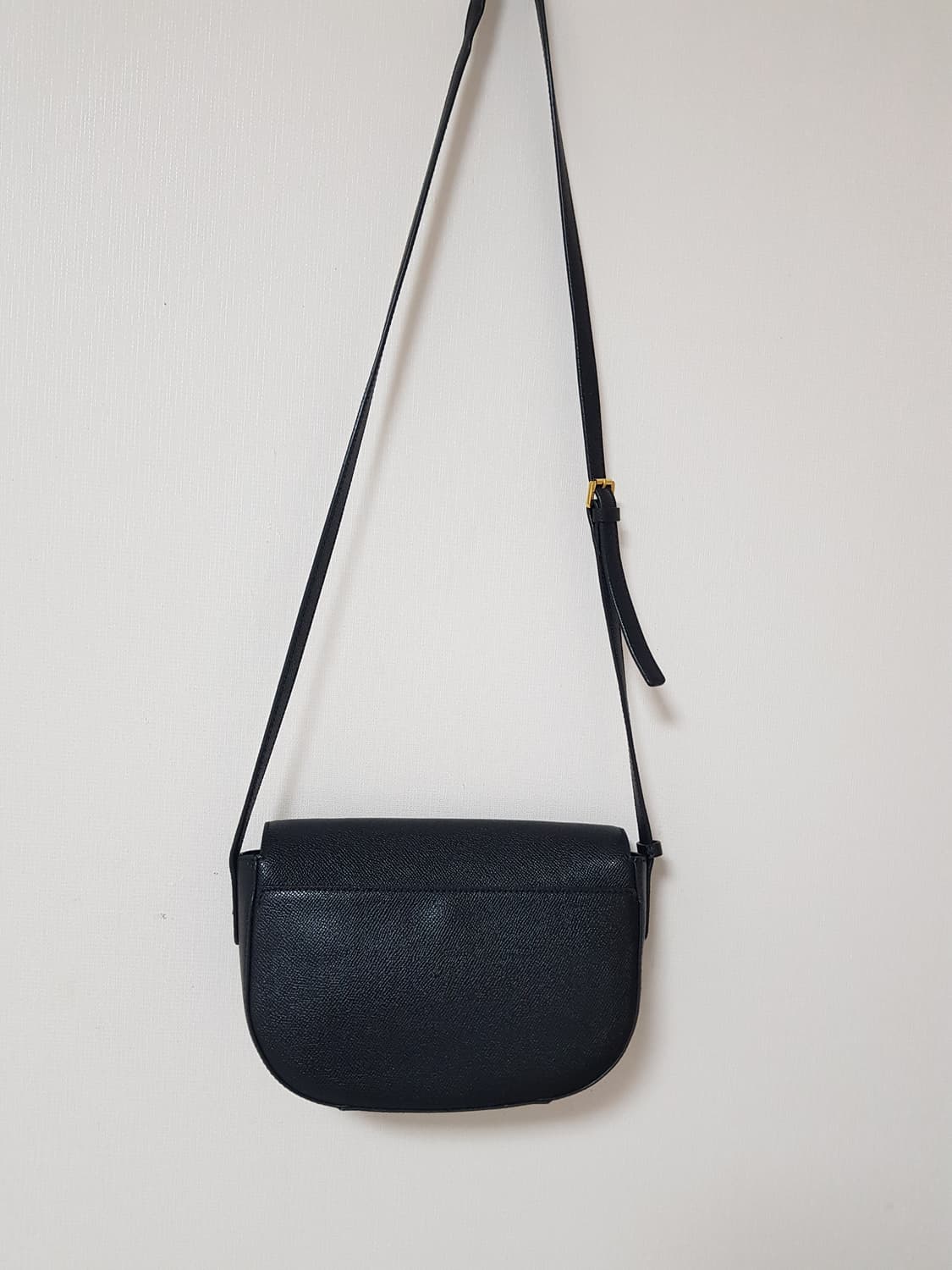 헤지스 크로스백 ㅡ정품  상품이미지5