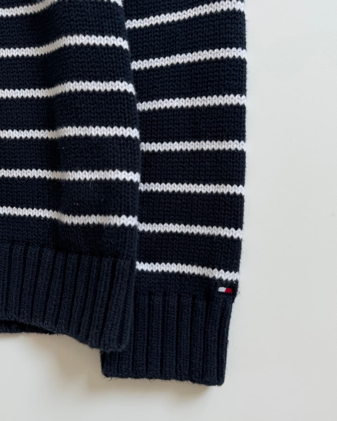 Tommy Hilfiger 타미힐피거 빅플래그로고 단가라 니트 상품이미지6