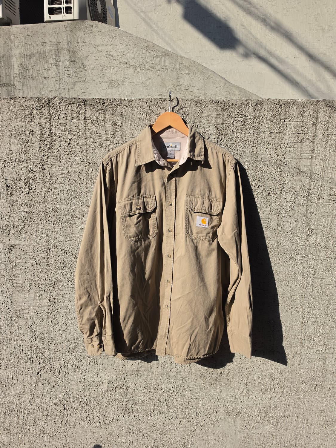 칼하트 베이지 워크 긴팔 셔츠 - 베이지 상품이미지1