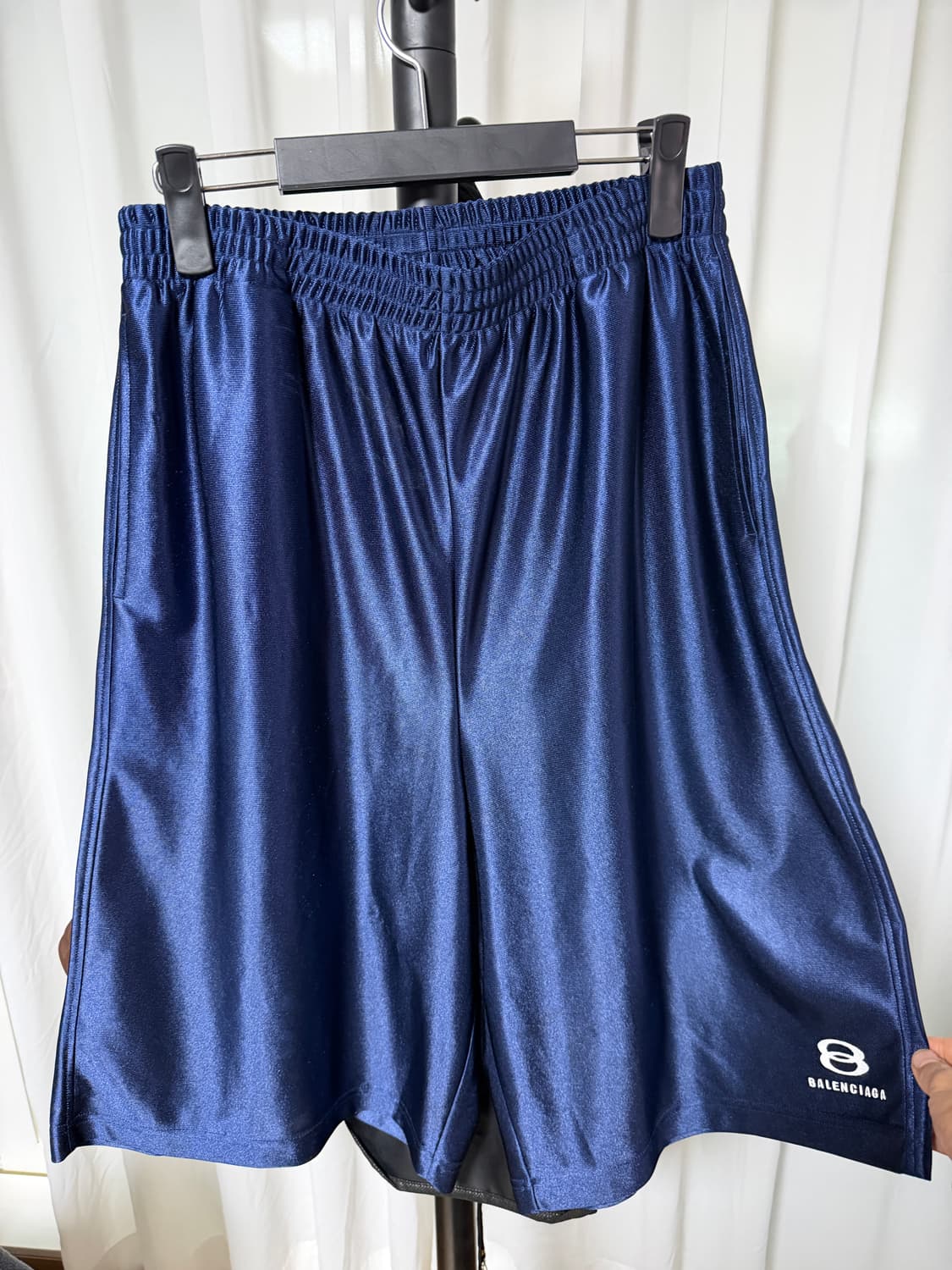 발렌시아가 유니티 스포츠 아이콘 바스켓볼 쇼츠(버뮤다 팬츠) xs 상품이미지1