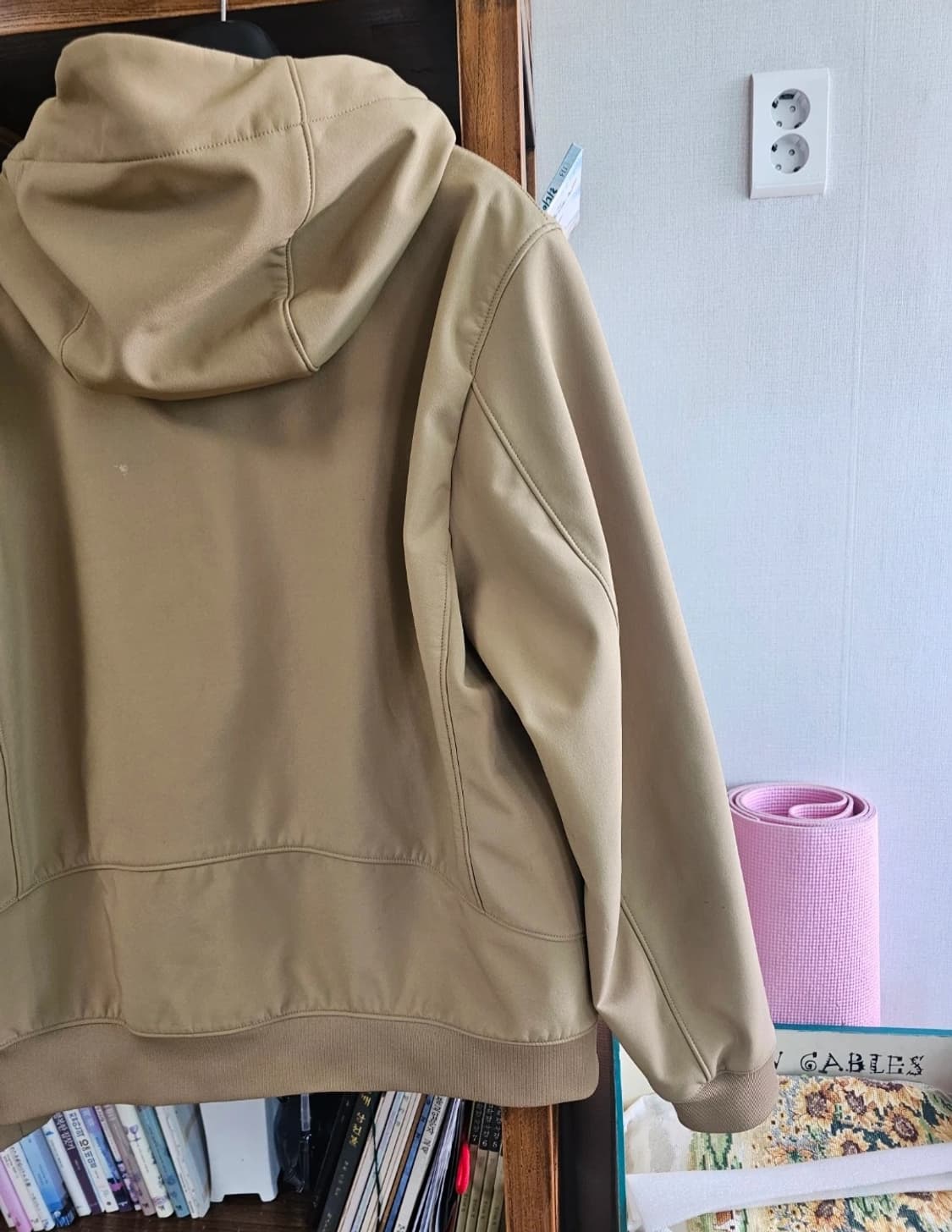 100-105사이즈)씨피컴퍼니 나일론 자켓 팔아요 cp컴퍼니 바람막이 l 상품이미지8