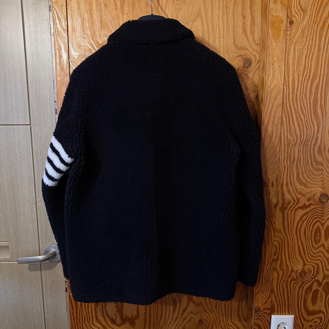 톰브라운 다이드 리버서블 시어링 무스탕 자켓  상품이미지9