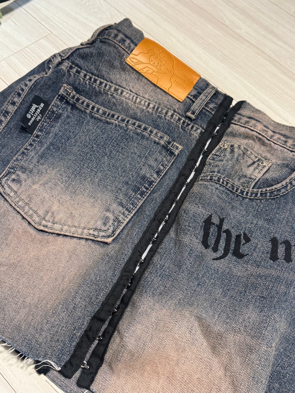 더미스테리어스호텔 핑크데님 스커트 레그워머 세트 상품이미지3